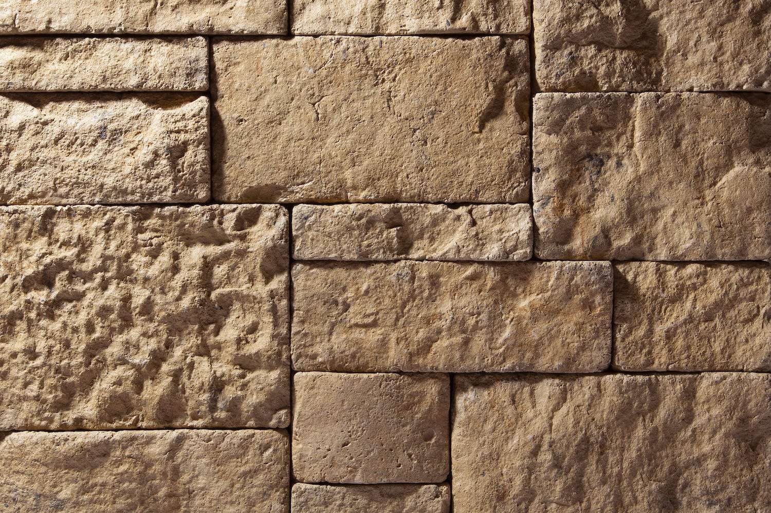 Evolve Stone Georgetown Run Non-Fire Rated, Interior and Exterior Mortarless Stone Veneer Questions & Answers